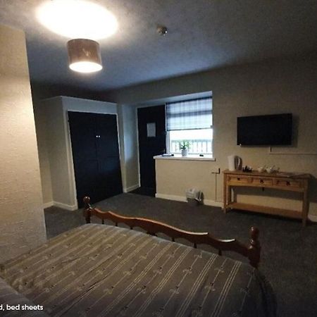 Fairy Falls Hotel Trefriw エクステリア 写真