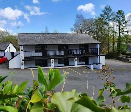 Fairy Falls Hotel Trefriw エクステリア 写真